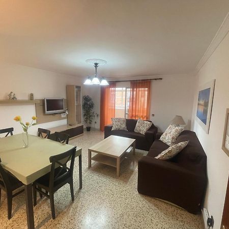 Gran Y Magnifico Apartamento En Malaga Appartement Buitenkant foto